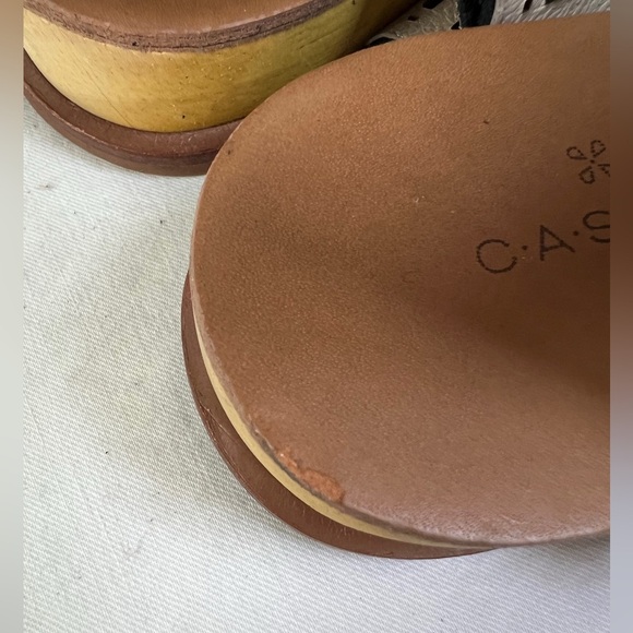 Caslon Elegant Leather Black Tan Gladiator Flat Sandals Straps 8 - Picture 10 of 11